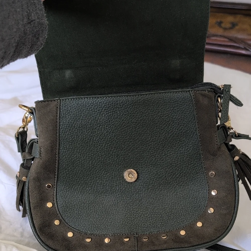 New Chic Khaki Green Crossbody Bag - Super Cute!! - Picture 4 of 5
